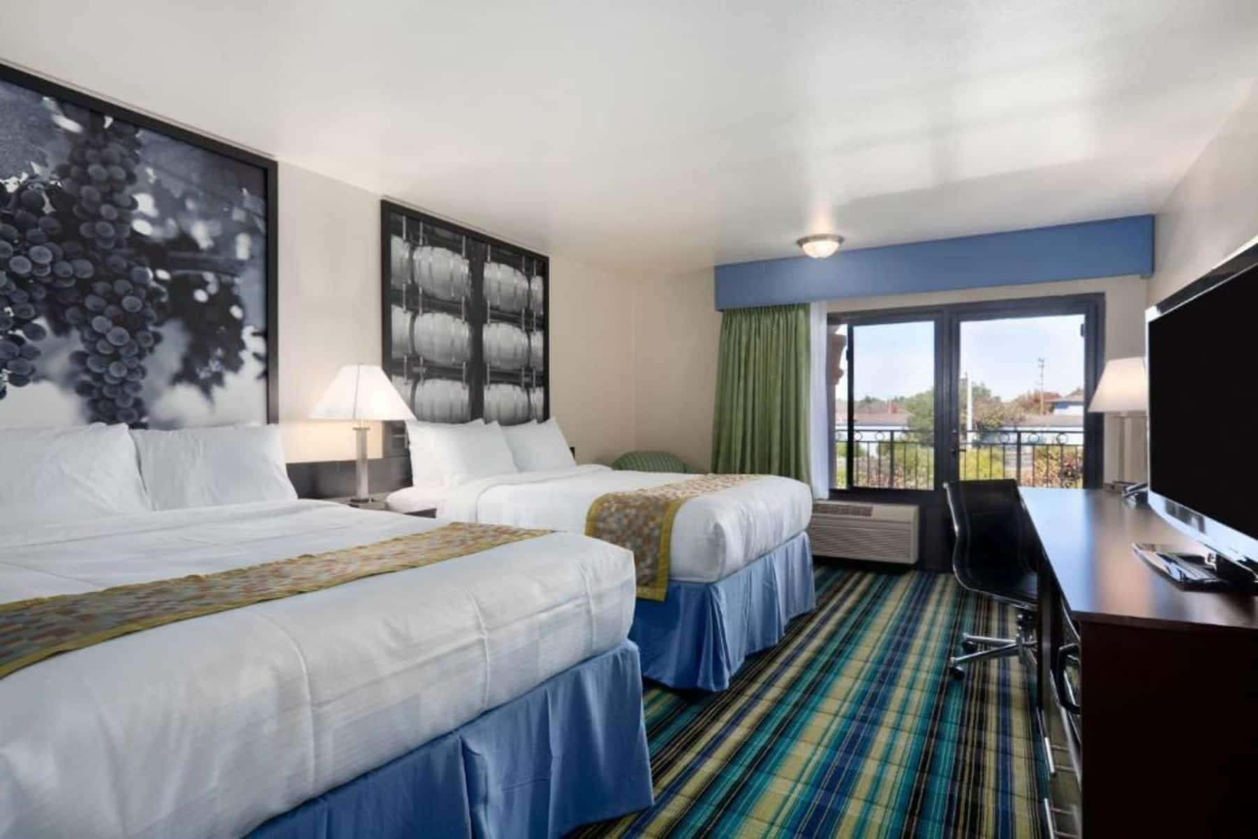 Super 8 By Wyndham Vallejo/Napa Valley Extérieur photo