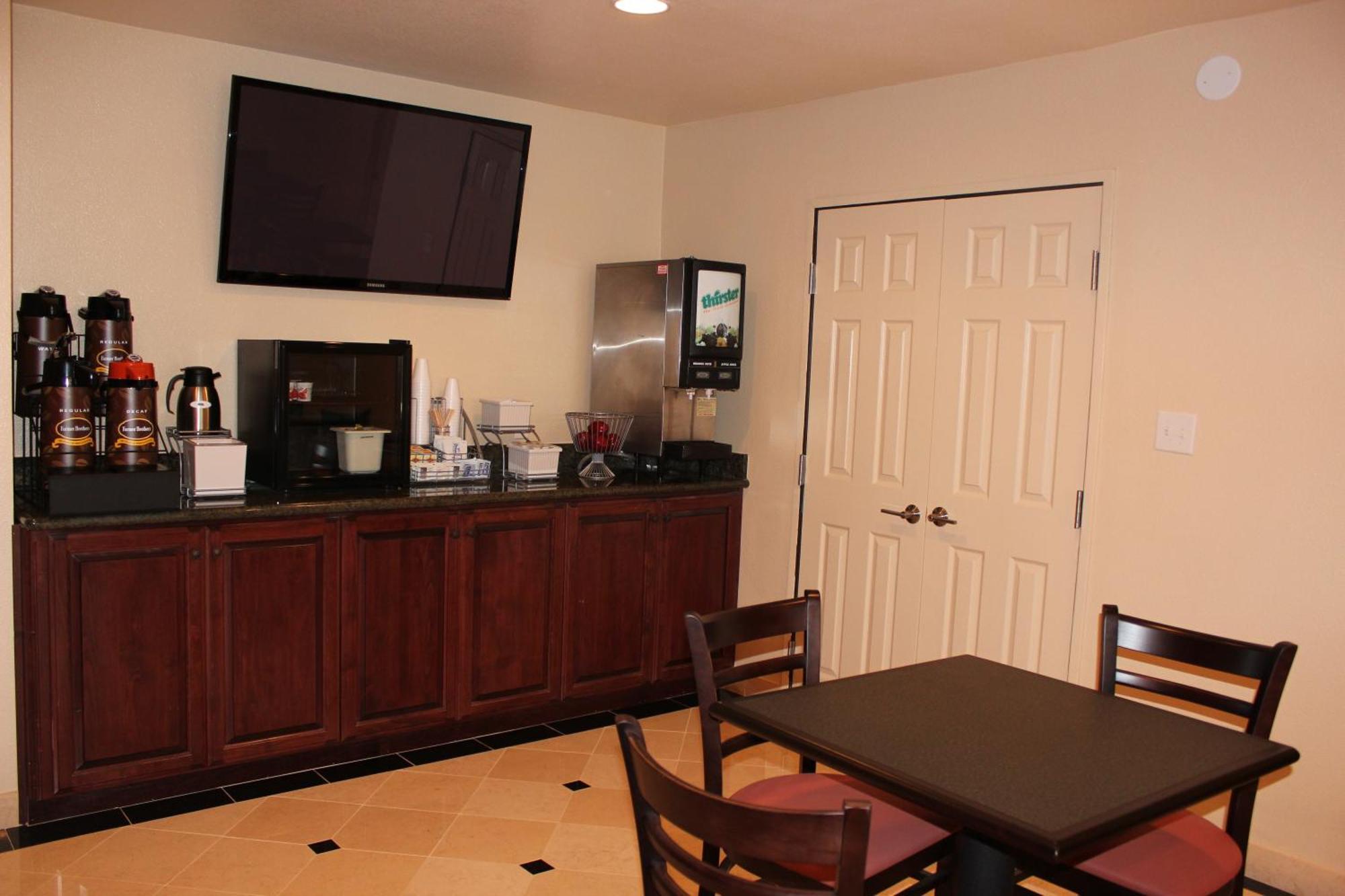 Super 8 By Wyndham Vallejo/Napa Valley Extérieur photo