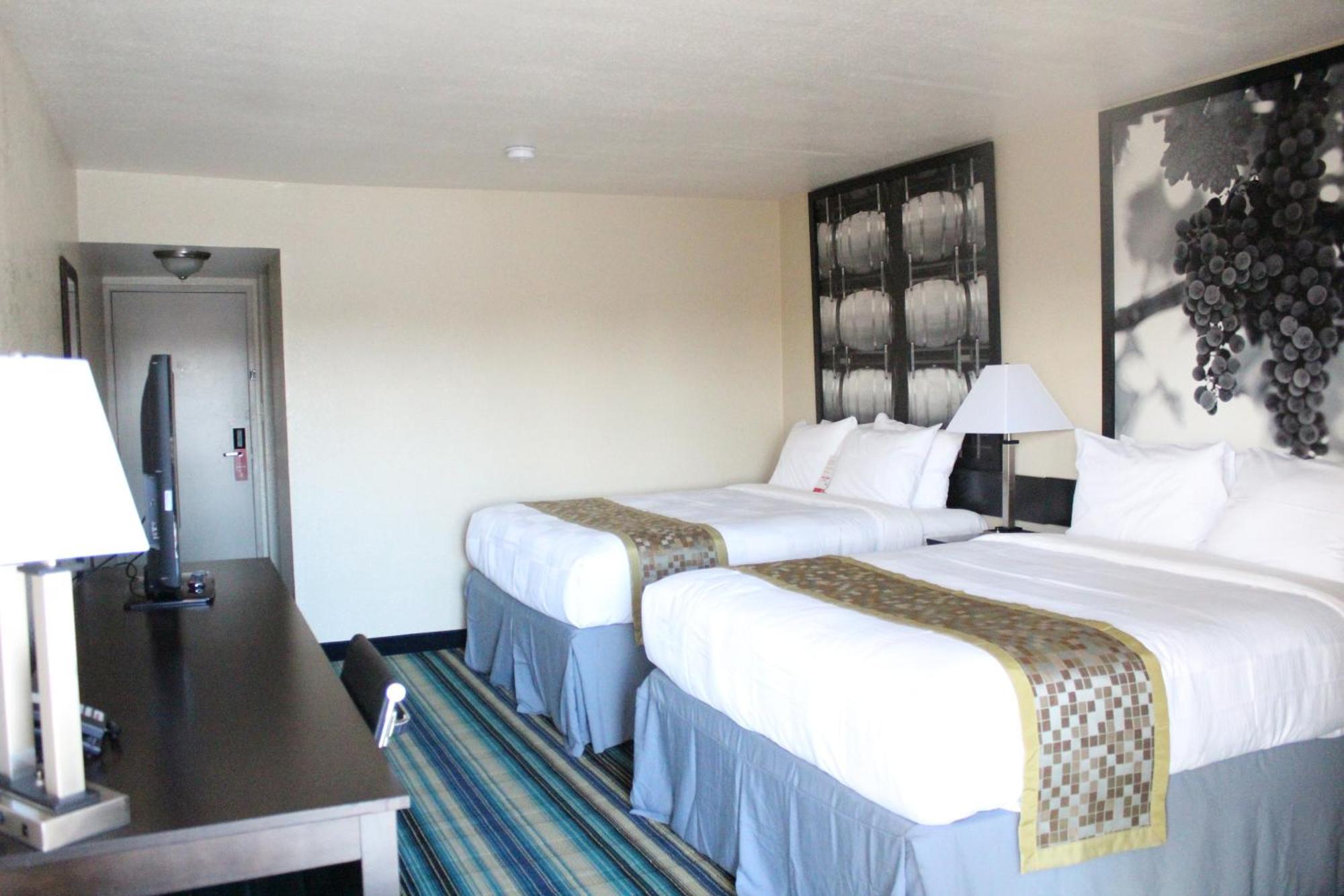 Super 8 By Wyndham Vallejo/Napa Valley Extérieur photo