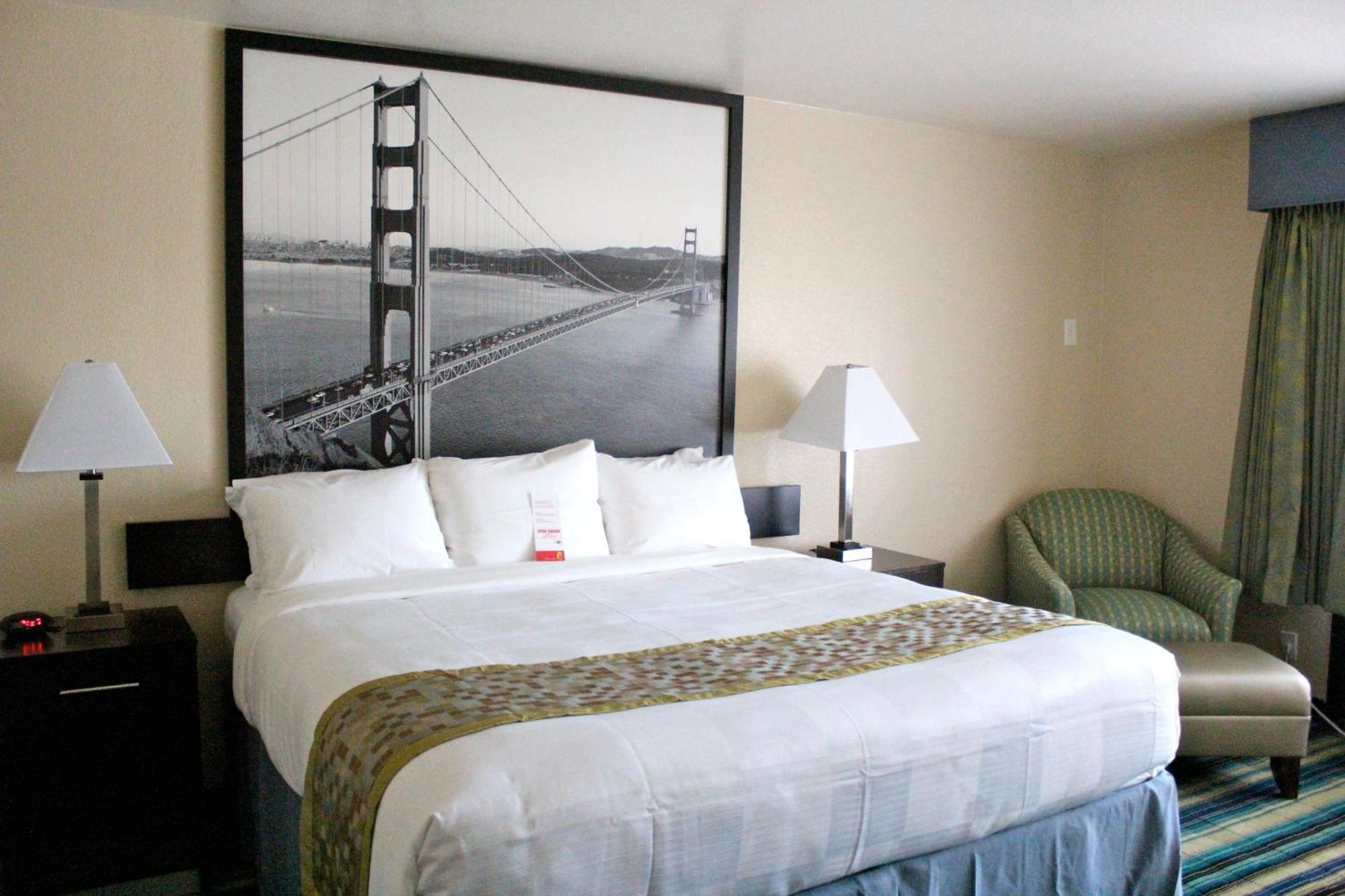 Super 8 By Wyndham Vallejo/Napa Valley Extérieur photo